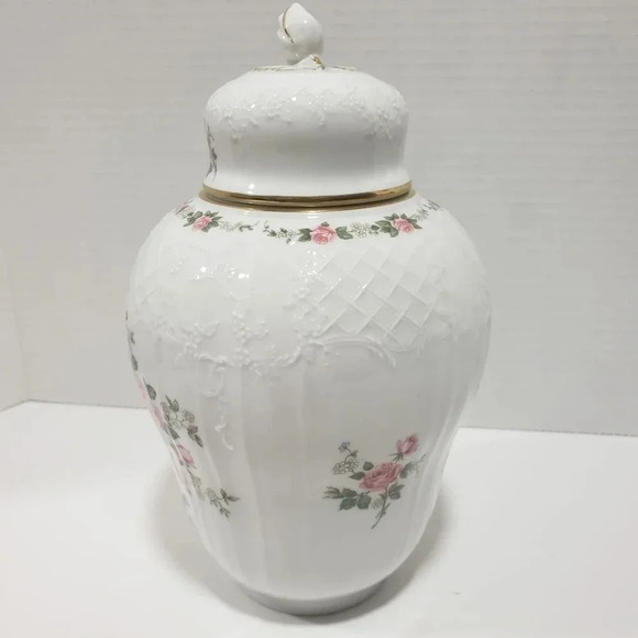 Vintage Kaiser West Germany Urn With Pink  Roses Dorothea. - Picture 2 of 7